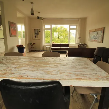 House Akerdijk 5 Persons 3 Bedrooms Apartment Badhoevedorp